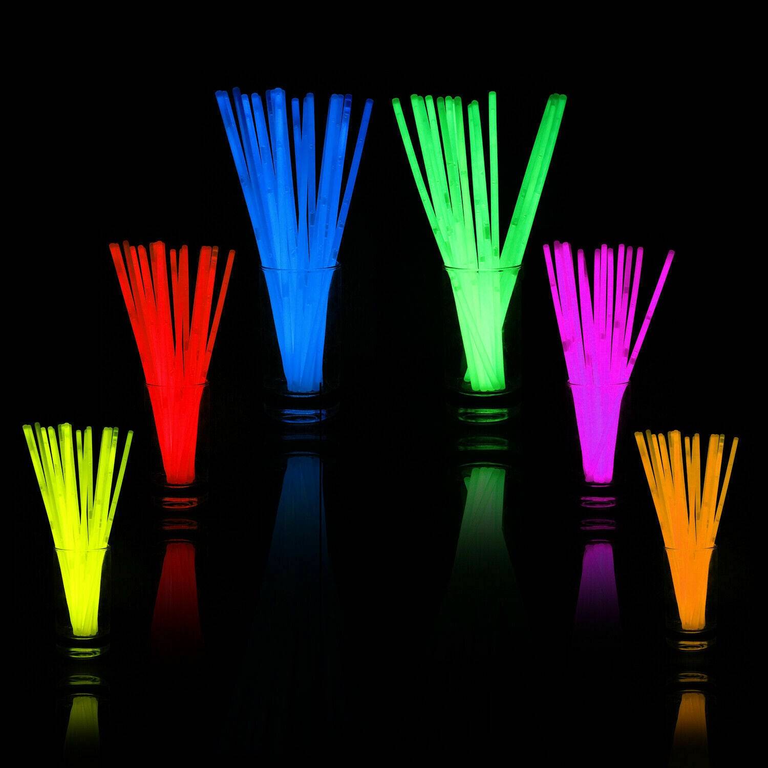 100 x 8 Glow Sticks Bracelets Necklaces Neon Colours